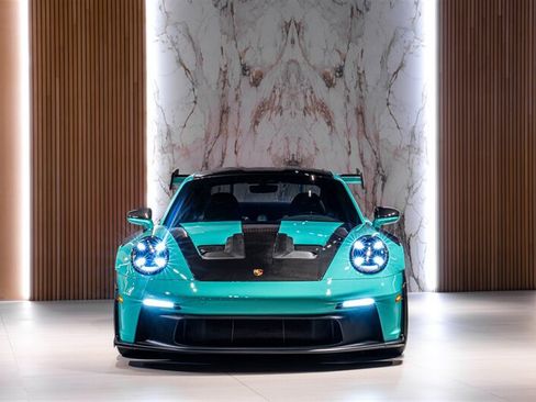 Used 2024 Porsche 911 GT3 RS w/ Weissach Package RWD image 2