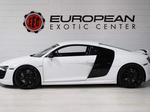 Used 2012 Audi R8 V10 image 7