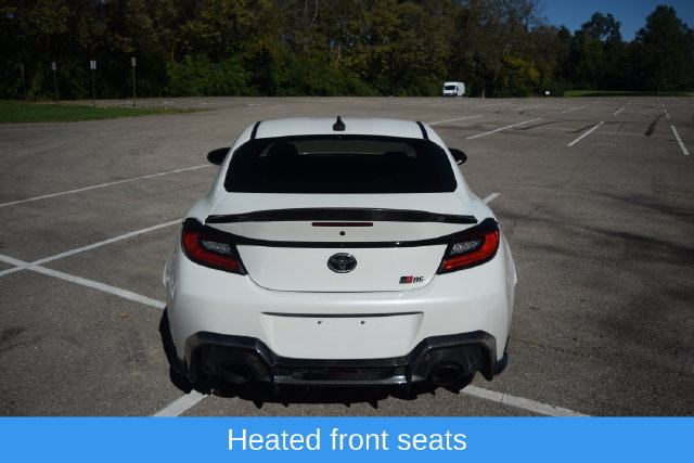 Used 2024 Toyota GR86 Premium RWD image 5