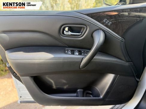 Used 2024 INFINITI QX80 Luxe image 23