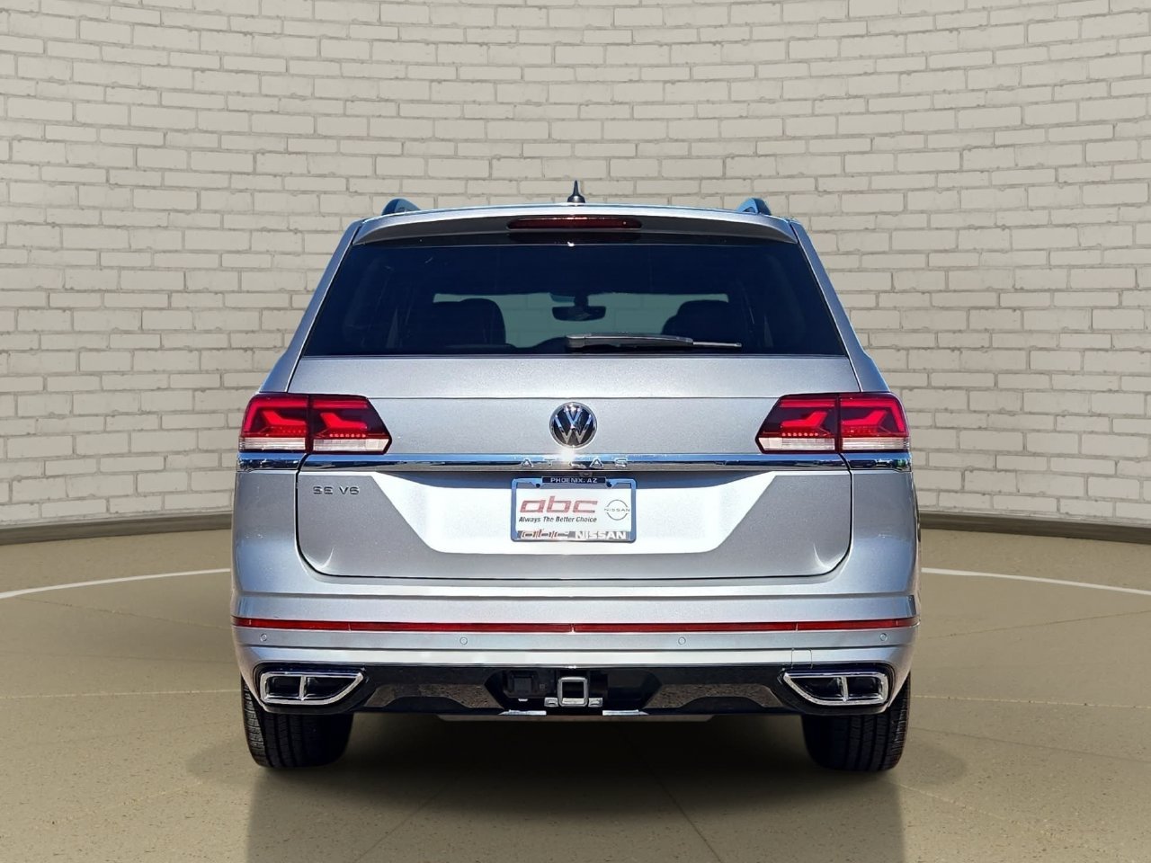 Used 2021 Volkswagen Atlas SE w/ Panoramic Sunroof Package FWD image 6