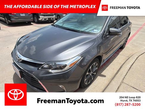 Used 2016 Toyota Avalon XLE Premium FWD image 1