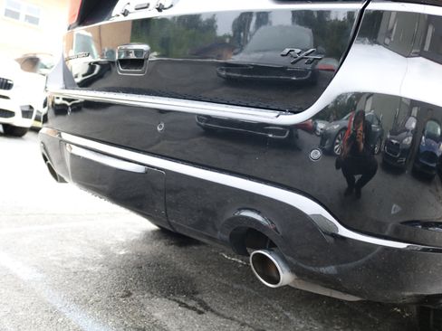 Used 2018 Dodge Durango R/T w/ Trailer Tow Group IV image 12