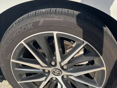 Used 2023 Toyota Camry SE FWD image 23