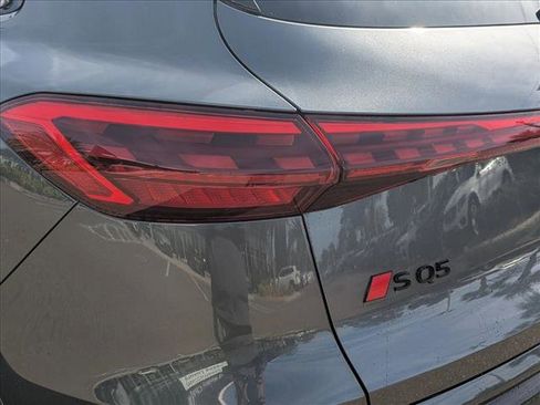 Used 2025 Audi SQ5 Premium Plus image 10