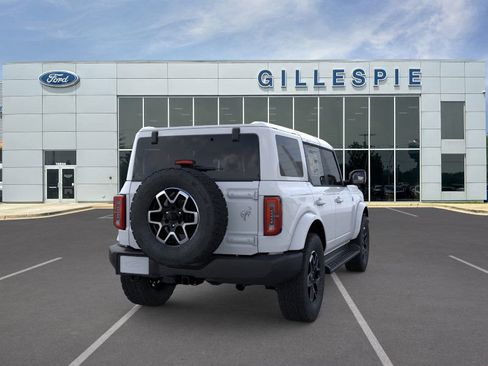 New 2025 Ford Bronco Outer Banks image 8