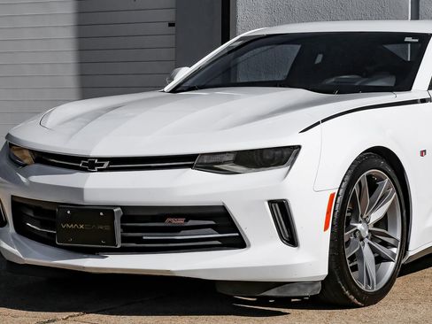 Used 2016 Chevrolet Camaro LT image 7