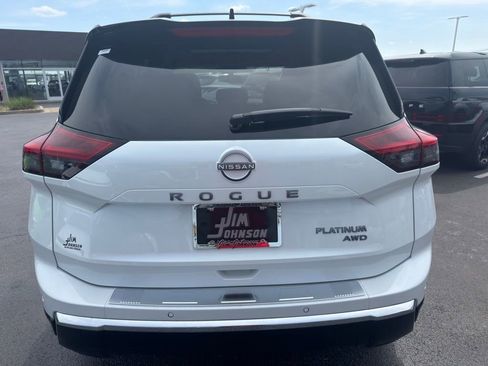 New 2026 Nissan Rogue Platinum AWD/4WD image 4