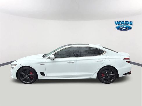 Used 2023 Genesis G70 3.3T w/ Sport Prestige Package image 8