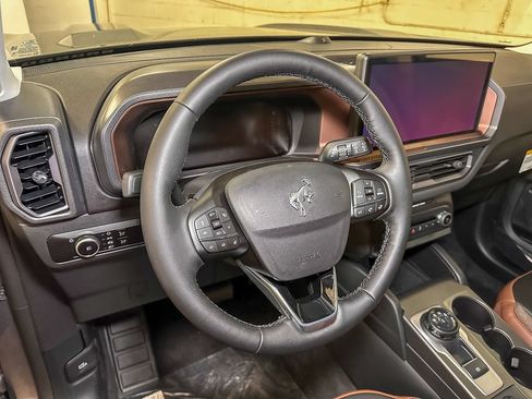 New 2026 Ford Bronco Sport Outer Banks w/ Outer Banks Tech Package+ AWD/4WD image 20