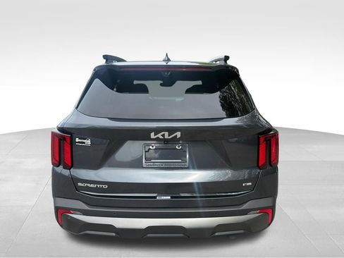 Used 2024 Kia Sorento SX Prestige AWD/4WD image 4