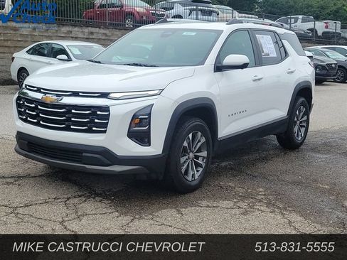Used 2025 Chevrolet Equinox LT w/ Convenience Package II FWD image 1