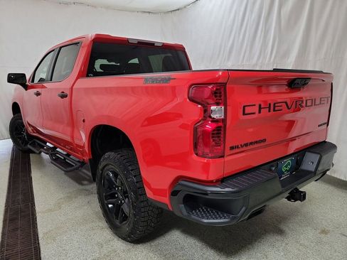 Certified 2024 Chevrolet Silverado 1500 Custom Trail Boss w/ Dark Appearance Package AWD/4WD image 7