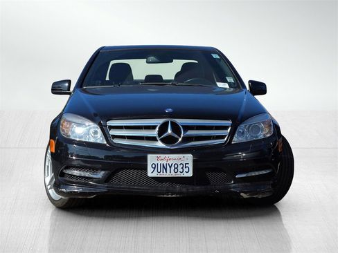 Used 2011 Mercedes-Benz C 350 Sport image 2