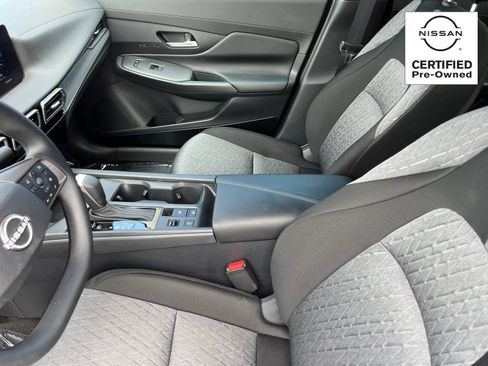 Certified 2026 Nissan Sentra SV w/ Floor Mat Package FWD image 17