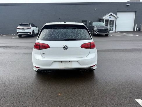 Used 2017 Volkswagen Golf R 4-Door image 7