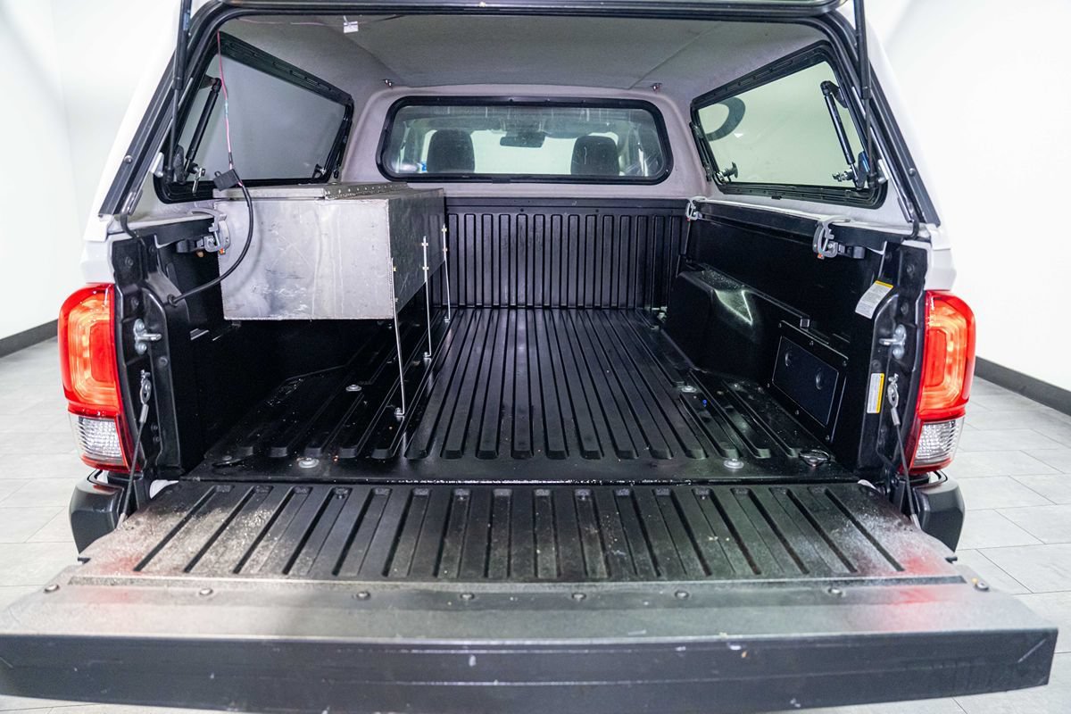 Used 2023 Toyota Tacoma SR RWD image 12