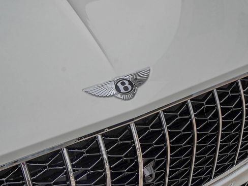 New 2026 Bentley Continental GT AWD/4WD image 9