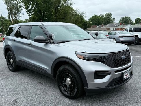 Used 2024 Ford Explorer 4WD Police Interceptor image 20