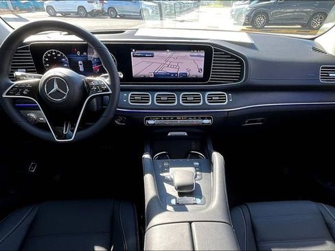 New 2026 Mercedes-Benz GLE 580 GLE 580 image 4