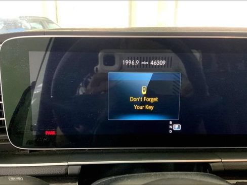 Used 2023 Mercedes-Benz GLS 450 4MATIC image 8