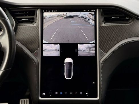 Used 2018 Tesla Model X P100D image 18