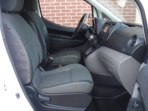 Used 2017 Nissan NV200 SV w/ Technology Package FWD image 6