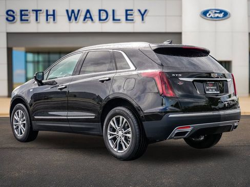 Used 2022 Cadillac XT5 Premium Luxury FWD image 5