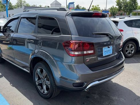 Used 2018 Dodge Journey Crossroad AWD/4WD image 4