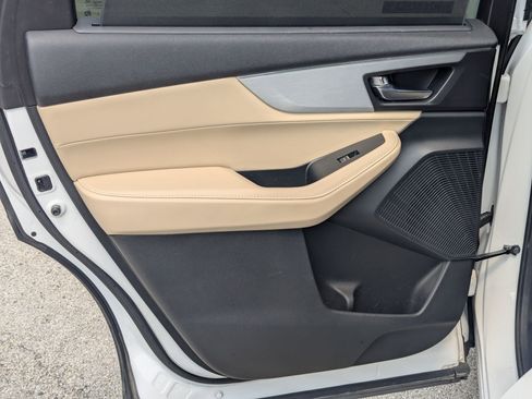 Used 2023 Acura MDX FWD w/ Technology Package image 16