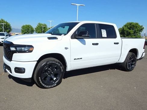 Used 2026 RAM 1500 Big Horn AWD/4WD image 4