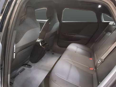 Used 2024 Lucid Air Touring AWD/4WD image 27