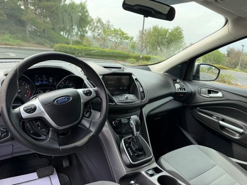 Used 2013 Ford Escape SE image 13
