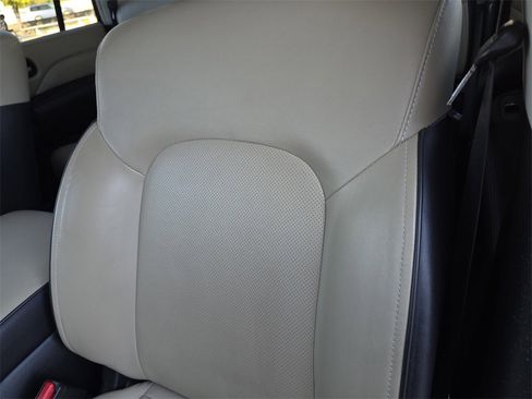 Used 2022 INFINITI QX80 Premium Select w/ Cargo Package image 13