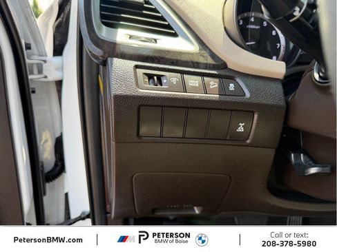 Used 2017 Hyundai Santa Fe Sport AWD/4WD image 33