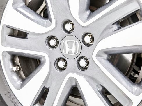 Used 2015 Honda Odyssey Touring Elite image 40