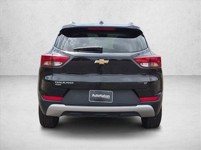 Used 2023 Chevrolet TrailBlazer LT AWD/4WD image 7
