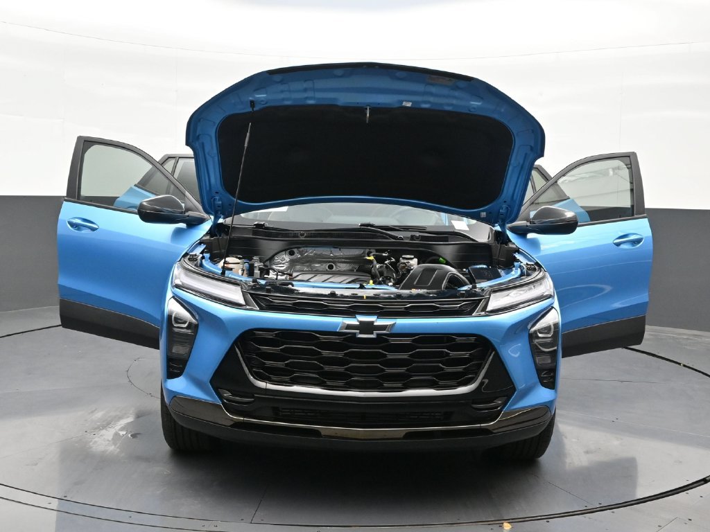 Used 2025 Chevrolet Trax ACTIV w/ Driver Confidence Package FWD image 36