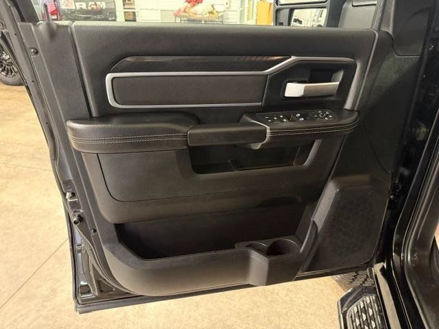 Certified 2026 RAM 2500 Big Horn AWD/4WD image 40