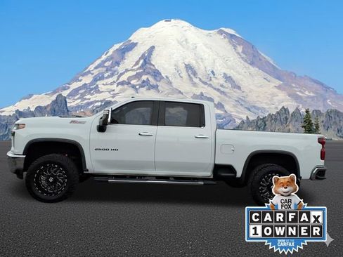 Used 2020 Chevrolet Silverado 2500 LTZ w/ LTZ Plus Package image 8