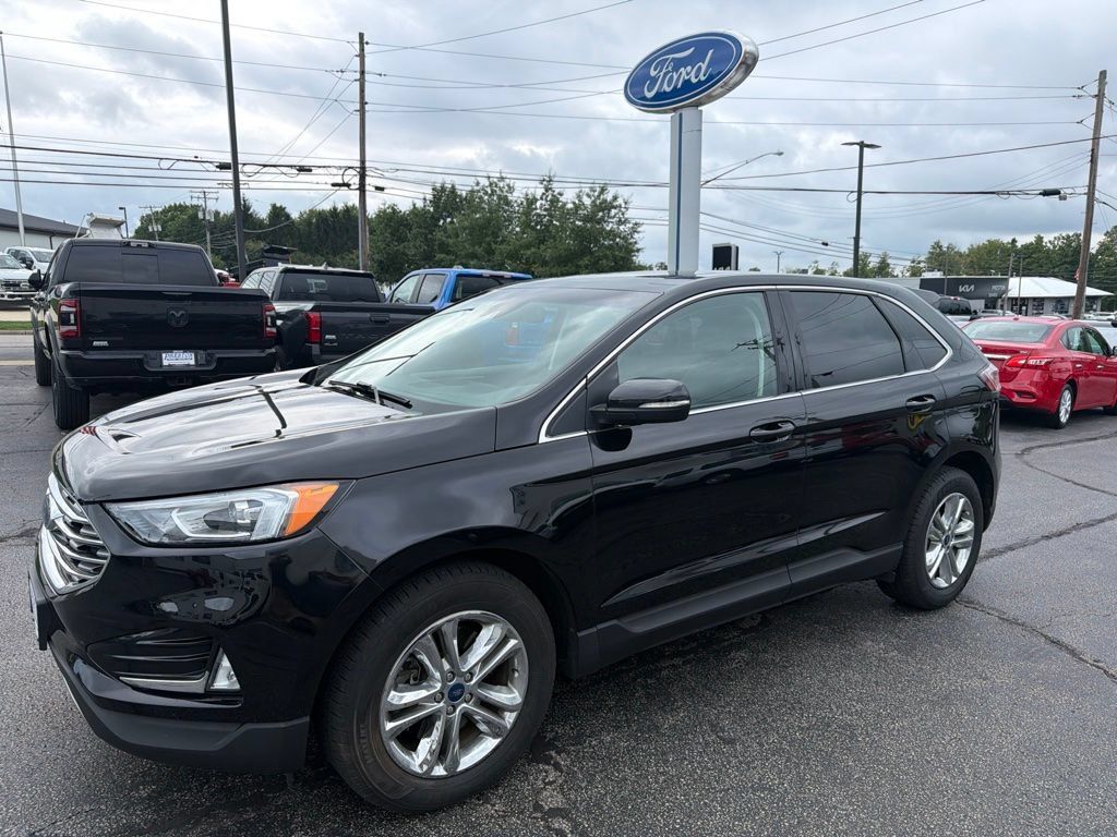 Used 2020 Ford Edge SEL w/ Convenience Package AWD/4WD image 4