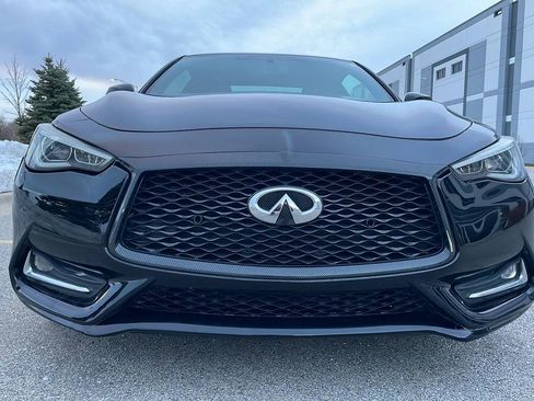 Used 2017 INFINITI Q60 2.0t w/ Cargo Package image 5
