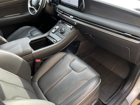 Used 2025 Hyundai Palisade Limited image 25