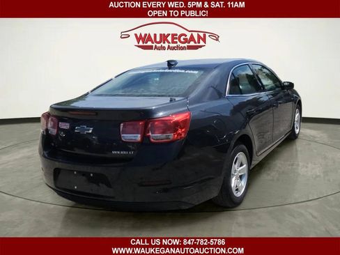 Used 2015 Chevrolet Malibu LT FWD image 5