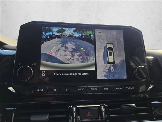 Used 2025 Nissan Pathfinder Platinum w/ Cargo Package FWD image 11