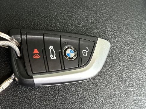 Used 2025 BMW 330i 330i image 28