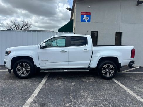 Used 2016 Chevrolet Colorado LT w/ LT Convenience Package RWD image 2