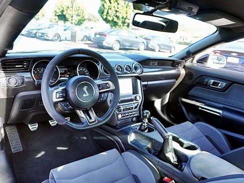 Used 2020 Ford Mustang Shelby GT350 w/ Technology Package RWD image 21