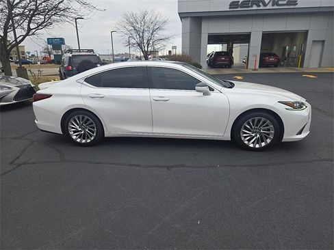 Certified 2021 Lexus ES 350 Luxury image 2