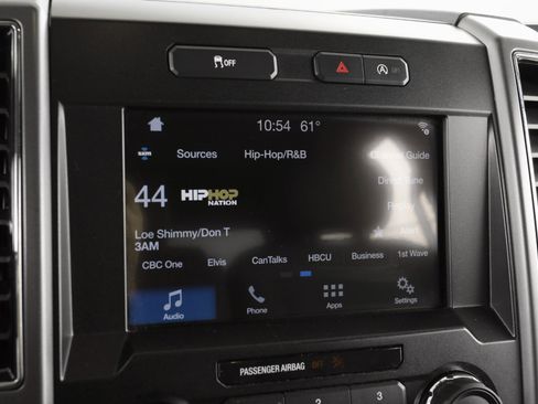 Used 2019 Ford F150 XLT w/ Equipment Group 302A Luxury image 21